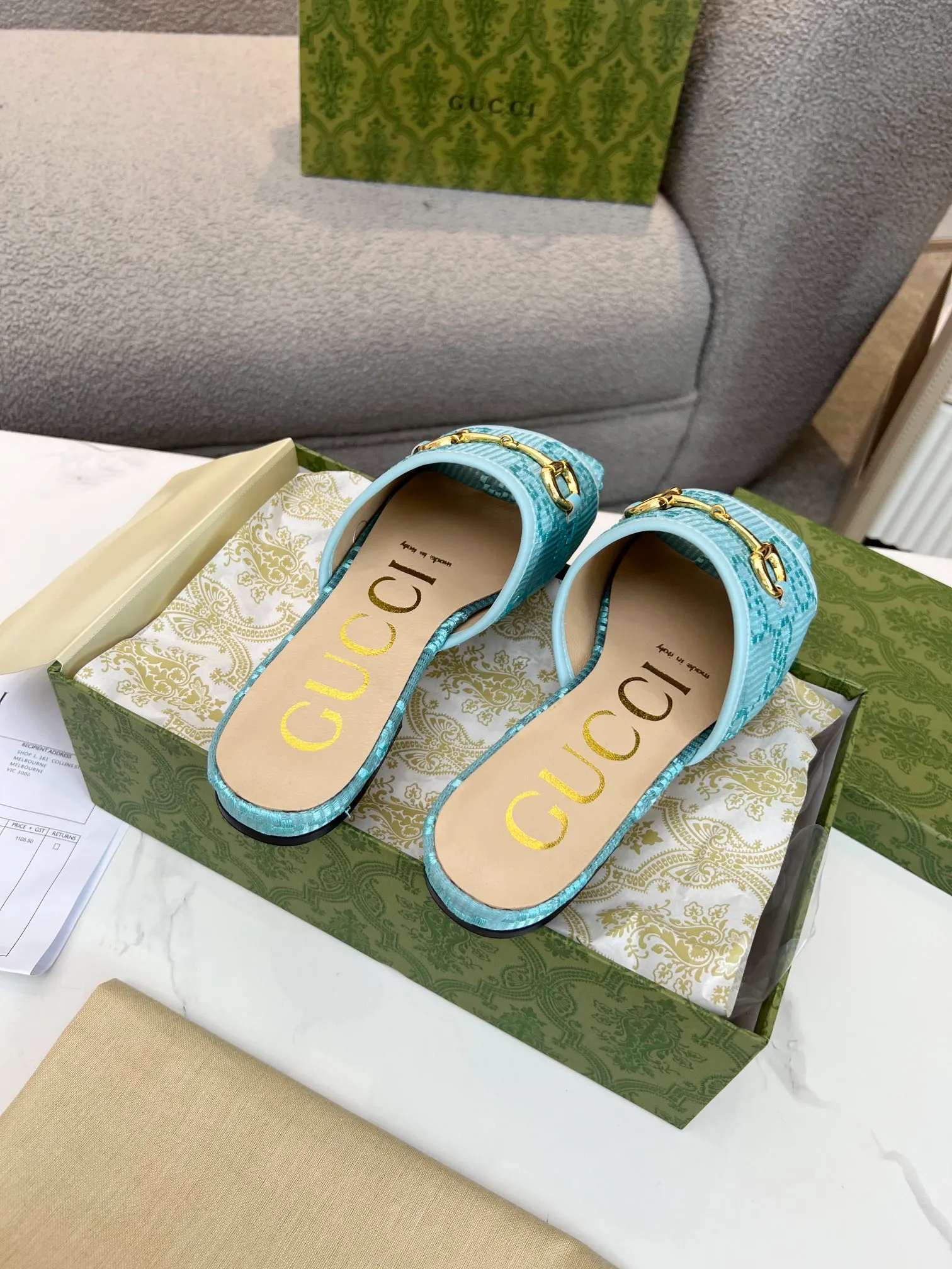 👟👟Ex-factory price 320👟👟 Genuine leather sole +30 👑GUCCI official website's latest hot model, the North Face cooperation model 2023 spring and summer sandals, top quality sale Purchase genuine product development. The material and craftsmanship are consistent with the original version (welcome to compare) Upper: Original jacquard double G cloth ➕Electric embroidery font ~ One-word upper Lining: Mixed sheepskin Outsole: Italian private mold rubber outsole Bottom thickness: flat Size number: 35-43